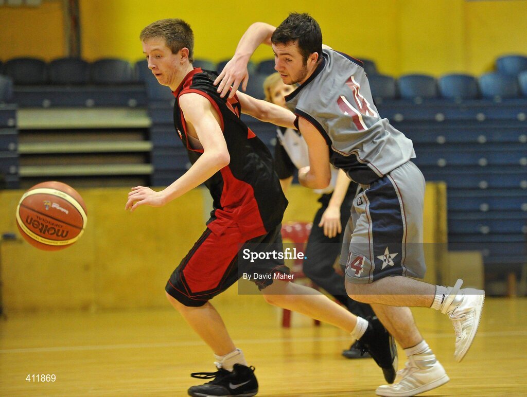 22 March 2010; Seamus Hickey, Saint Eunans College,  in action against Graeme Richmond, Carrigaline Community School. U19B Boys - All-Ireland Schools League Finals 2010, Carrigaline Community School, Cork v Saint Eunans College, Letterkenny, National Basketball Arena, Tallaght, Dublin. Picture credit: David Maher / SPORTSFILE
