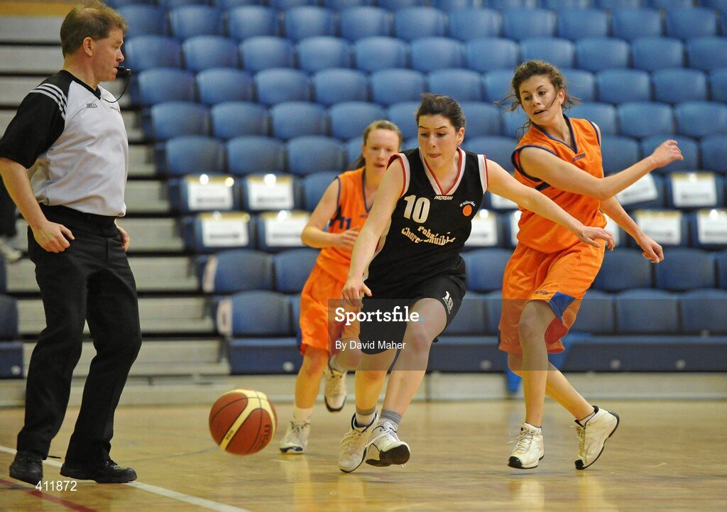22 March 2010; Maire Ni Mhairtin, Pobailscoil Dingle, in action against Regina Rath, Presentation Secondary School. U19B Girls - All-Ireland Schools League Finals 2010, Presentation Secondary School, Tralee v Pobailscoil Dingle, Kerry, National Basketball Arena, Tallaght, Dublin. Picture credit: David Maher / SPORTSFILE