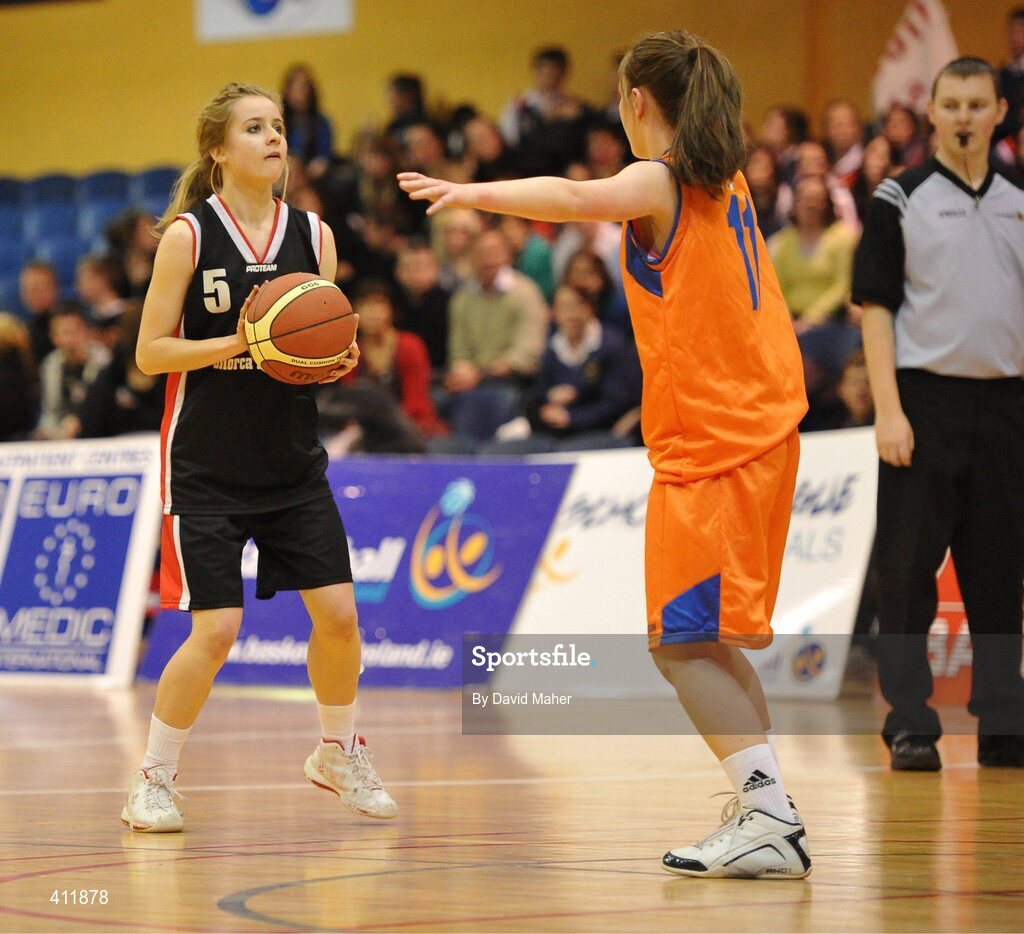 22 March 2010; Emma Prindibhil, Pobailscoil Dingle, in action against Anne Kate O'Connor, Presentation Secondary School. U19B Girls - All-Ireland Schools League Finals 2010, Presentation Secondary School, Tralee v Pobailscoil Dingle, Kerry, National Basketball Arena, Tallaght, Dublin. Picture credit: David Maher / SPORTSFILE