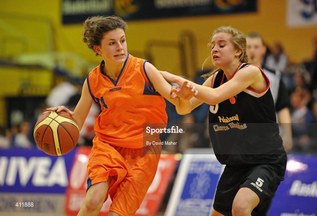 22 March 2010; Regina Rath, Presentation Secondary School, in action against Emma Prindibhil, Pobailscoil Dingle. U19B Girls - All-Ireland Schools League Finals 2010, Presentation Secondary School, Tralee v Pobailscoil Dingle, Kerry, National Basketball Arena, Tallaght, Dublin. Picture credit: David Maher / SPORTSFILE