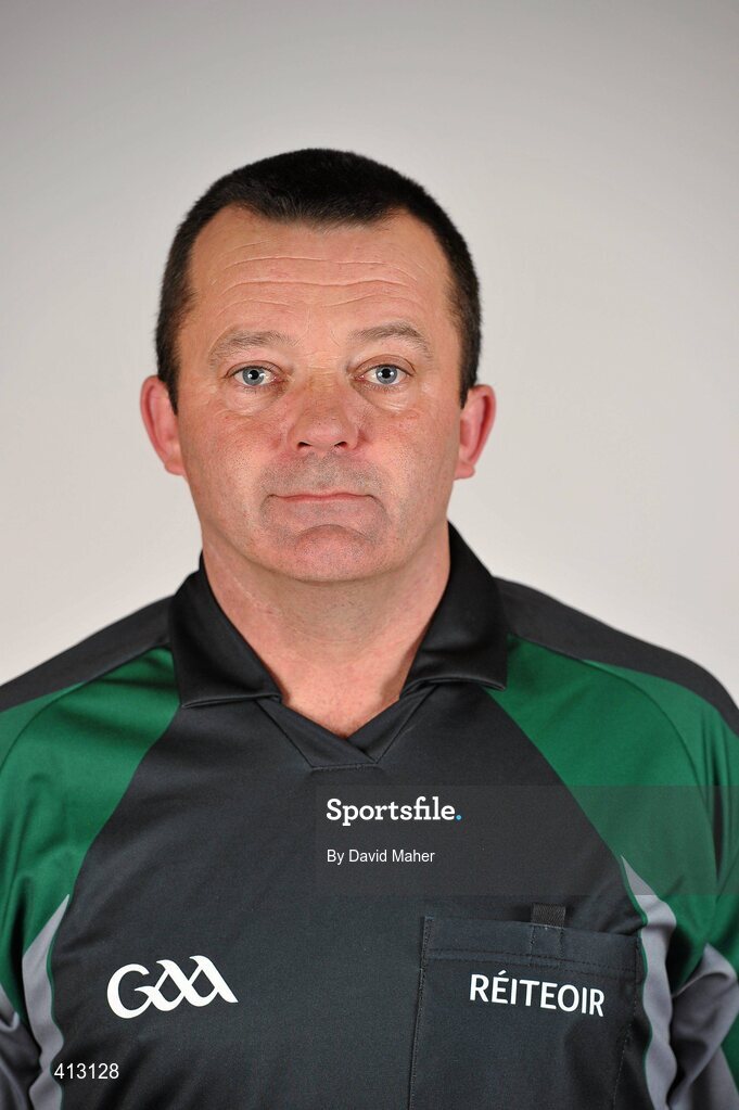 24 March 2010; Referee Brendan Sweeney, Cavan. Picture credit: David Maher / SPORTSFILE