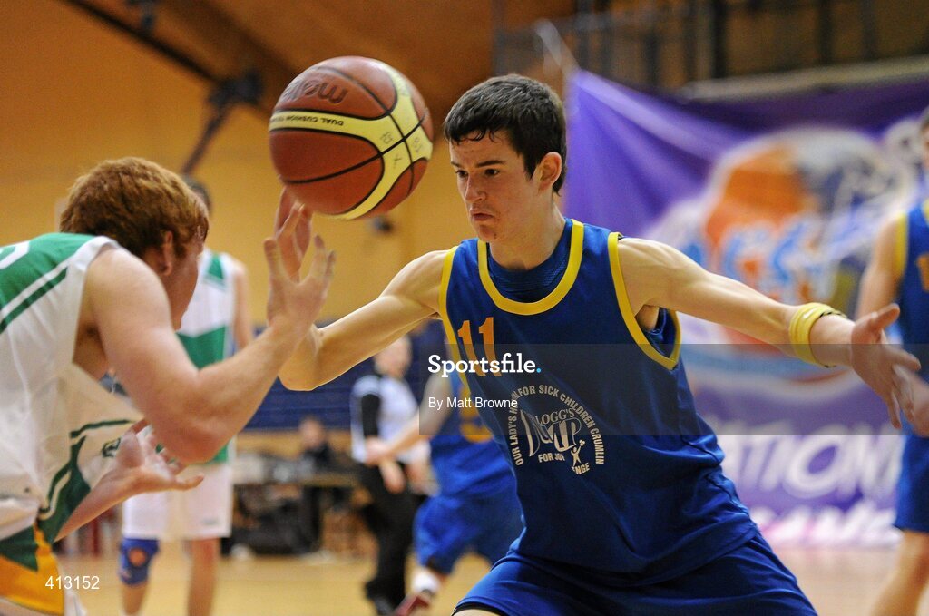 25 March 2010; Sean Hughes, Colaiste Einde, in action against Craig Palmer, Tallaght Community School. U16C Boys - All-Ireland Schools League Finals 2010, Tallaght Community School, Dublin v Colaiste Einde, Galway, National Basketball Arena, Tallaght, Dublin. Picture credit: Matt Browne / SPORTSFILE