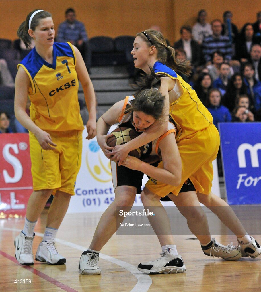 25 March 2010; Katie Walsh, St. Attractas Community School, in action against Rachel Finn and Sinead Gee, left, Christ King Secondary School. U16C Girls - All-Ireland Schools League Finals 2010, Christ King Secondary School, Cork v St. Attractas Community School, Tubbercurry, Co. Sligo, National Basketball Arena, Tallaght, Dublin. Picture credit: Brian Lawless / SPORTSFILE