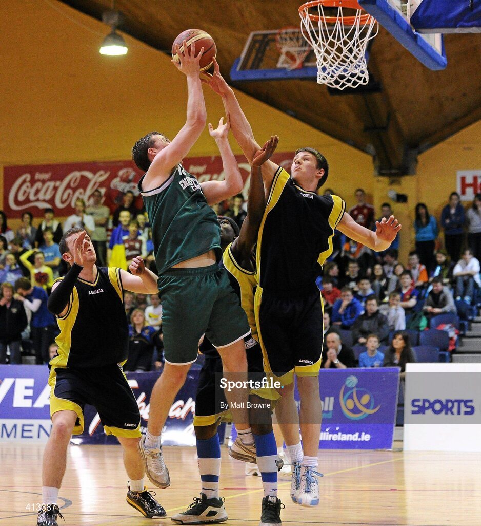 25 March 2010; Ronan Linnane, CBS Ennistymon, in action against Tomas Mitkus, Colaiste Einde. U19C Boys - All-Ireland Schools League Finals 2010, Colaiste Einde, Galway v CBS Ennistymon, Clare, National Basketball Arena, Tallaght, Dublin. Picture credit: Matt Browne / SPORTSFILE