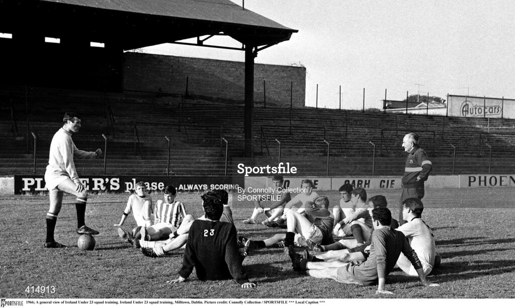 June 1966; A general view of Ireland Under 23 squad training with Noel Cantwell, left, and Billt Lord, extreme right. Ireland Under 23 squad training, Milltown, Dublin. Picture credit: Connolly Collection / SPORTSFILE *** Local Caption ***