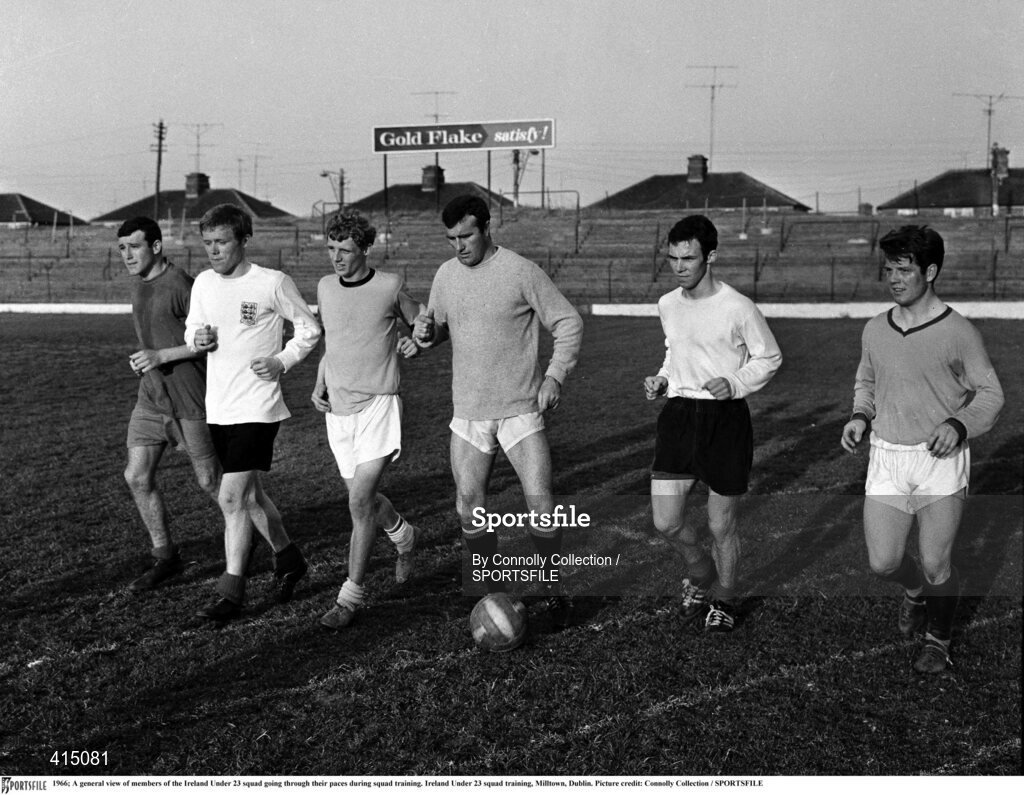 June 1966; Former Irish international Noel Cantwell, 3rd from right, at a training session with the Irish under 23 players, from left, Pat Morrissey, Eamon Rogers, Eamon Dunphy, Frank McEwan and Joe McGrath. Ireland Under 23 squad training, Milltown, Dublin. Picture credit: Connolly Collection / Sportsfile