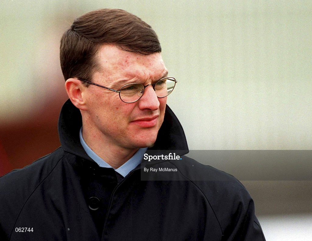 21 April 2001; Trainer Aidan O'Brien at The Curragh Racecourse in Kildare. Photo by Ray McManus/Sportsfile