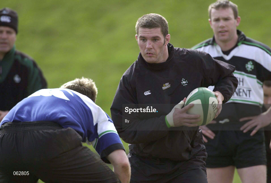 2 April 2001; Tony McWhirter, Ireland. Rugby. Picture credit; Brendan Moran / SPORTSFILE *(EDI)*
