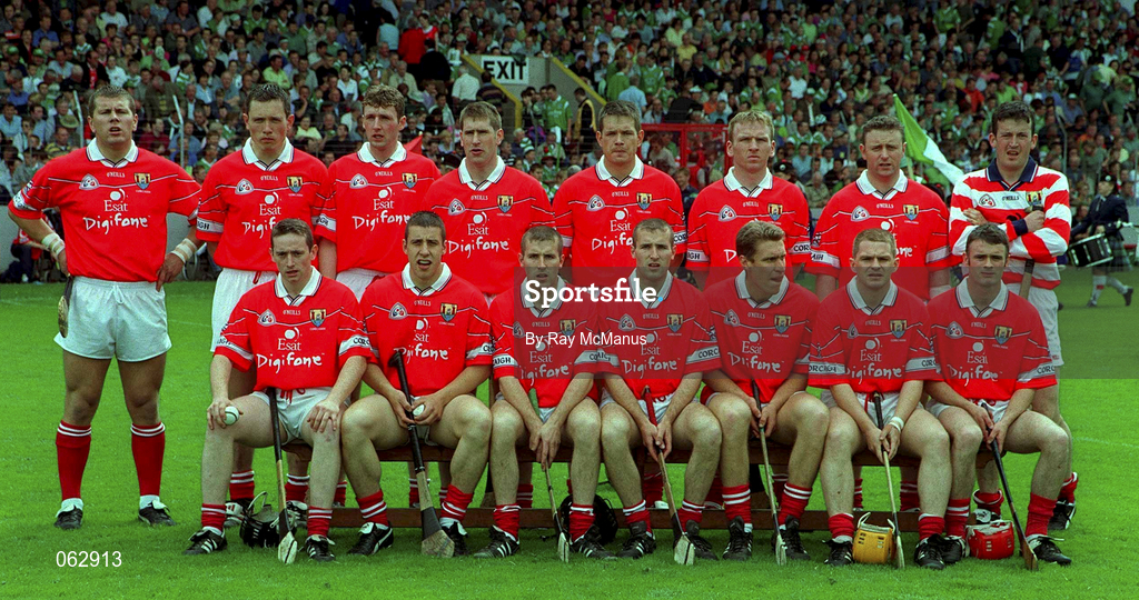 27 May 2001; Cork team ahead of the Guinness Munster Senior Hurling Championship Quarter-Final match between Cork and Limerick at Páirc Uí Chaoimh in Cork. Photo by Ray McManus/Sportsfile