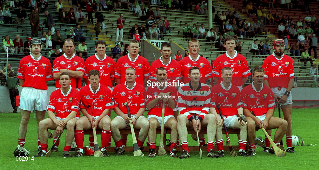 27 May 2001; Cork team ahead of the Guinness Munster Senior Hurling Championship Quarter-Final match between Cork and Limerick at Páirc Uí Chaoimh in Cork. Photo by Ray McManus/Sportsfile