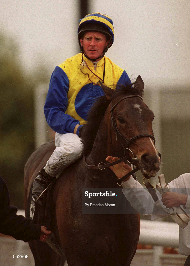21 April 2001; Montecastillo with Mick Kinane up, at The Curragh Racecourse in Kildare. Photo by Brendan Moran/Sportsfile