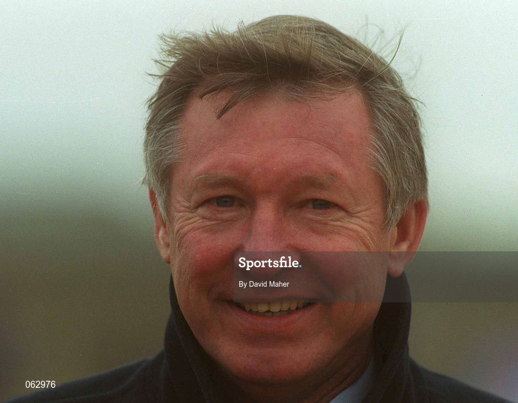 23 February 2000; Manager of Manchester United Sir Alex Ferguson ahead of the International Friendly match between Republic of Ireland and Czech Republic at Lansdowne Road in Dublin. Photo by David Maher/Sportsfile
