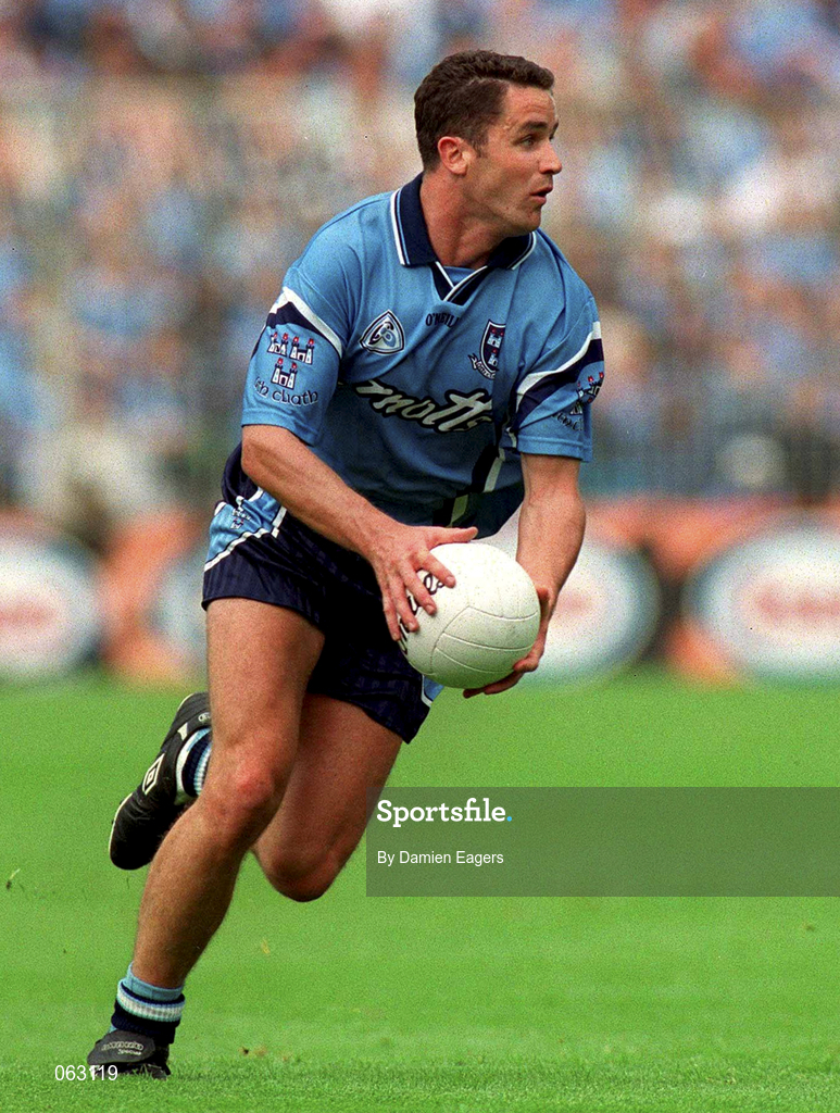 27 May 2001; Enda Sheehy of Dublin during the Bank of Ireland Leinster Senior Football Championship Quarter-Final match between Dublin and Longford at Croke Park in Dublin. Photo by Damien Eagers/Sportsfile