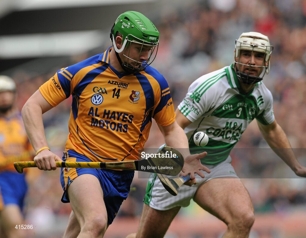 17 March 2010; Joe Canning, Portumna, in action against Aidan Cummins, Ballyhale Shamrocks. AIB GAA Hurling All-Ireland Senior Club Championship Final, Ballyhale Shamrocks v Portumna, Croke Park, Dublin. Picture credit: Brian Lawless / SPORTSFILE