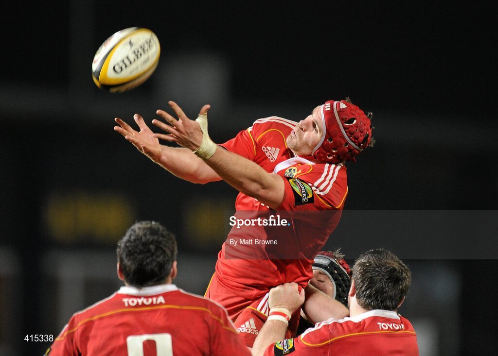 18 March 2010; Billy Holland, Munster. Celtic League, Munster v Scarlets, Musgrave Park, Cork. Picture credit: Matt Browne / SPORTSFILE