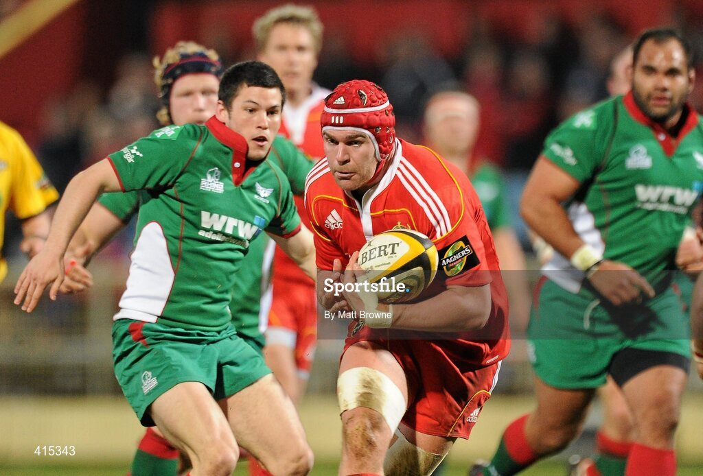 18 March 2010; Billy Holland, Munster. Celtic League, Munster v Scarlets, Musgrave Park, Cork. Picture credit: Matt Browne / SPORTSFILE