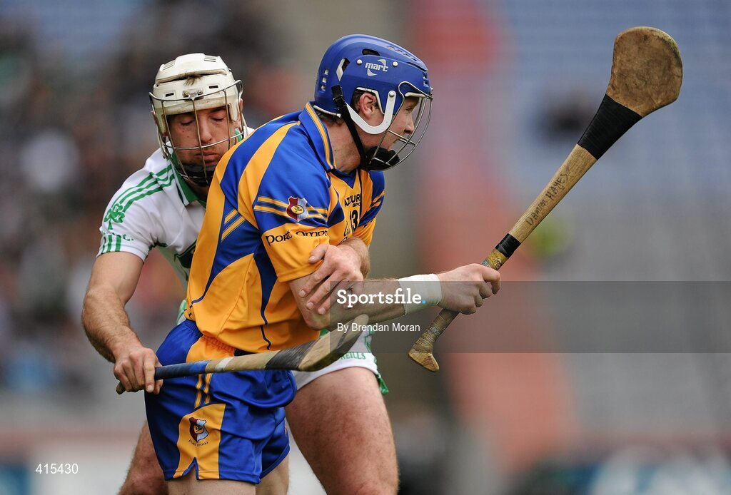 17 March 2010; Damien Hayes, Portumna, is tackled by Aidan Cummins, Ballyhale Shamrocks. AIB GAA Hurling All-Ireland Senior Club Championship Final, Ballyhale Shamrocks v Portumna, Croke Park, Dublin. Picture credit: Brendan Moran / SPORTSFILE