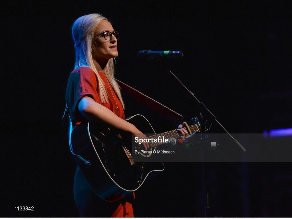 2 April 2016; Sinead Grant, Newcastle, representing Tipperary and Munster, competing in the Amhránaiocht Aonair competition. All-Ireland Scór Sinsir Championship Finals. INEC, Gleneagle Hotel, Killarney, Co. Kerry. Picture credit: Piaras Ó Mídheach / SPORTSFILE