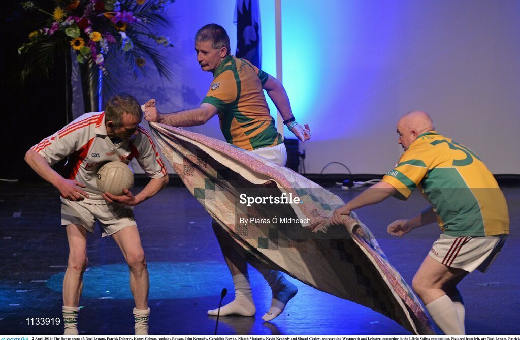 2 April 2016; The Downs team of, Noel Lynam, Patrick Doherty, Kenny Colgan, Anthony Rowan, John Kennedy, Geraldine Rowan, Niamh Moriarty, Kevin Kennedy and Sinead Curley, representing Westmeath and Leinster, competing in the Léiriú Stáitse competition. Pictured from left, are Noel Lynam, Patrick Doherty and Kenny Colgan. All-Ireland Scór Sinsir Championship Finals. INEC, Gleneagle Hotel, Killarney, Co. Kerry. Picture credit: Piaras Ó Mídheach / SPORTSFILE