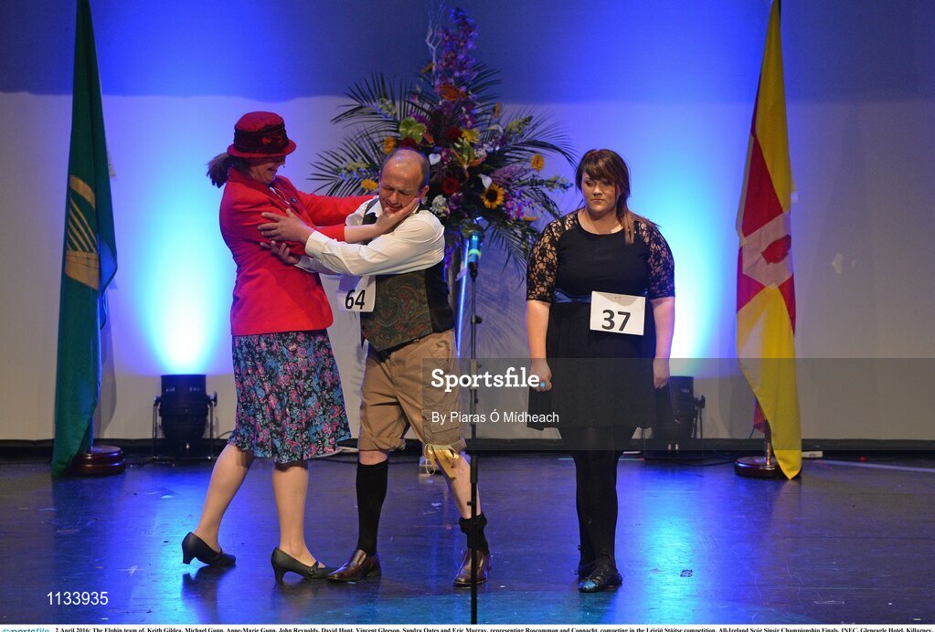2 April 2016; The Elphin team of, Keith Gildea, Michael Gunn, Anne-Marie Gunn, John Reynolds, David Hunt, Vincent Gleeson, Sandra Oates and Eric Murray, representing Roscommon and Connacht, competing in the Léiriú Stáitse competition. All-Ireland Scór Sinsir Championship Finals. INEC, Gleneagle Hotel, Killarney, Co. Kerry. Picture credit: Piaras Ó Mídheach / SPORTSFILE