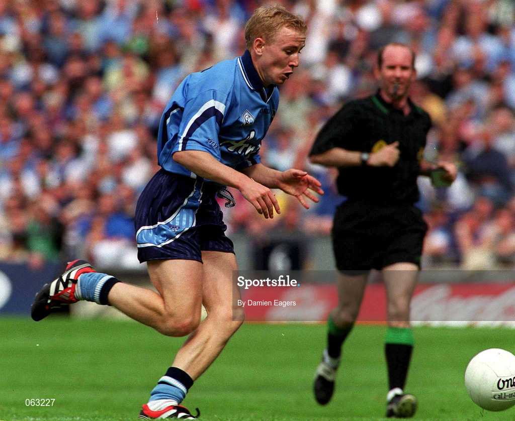 27 May 2001; Wayne McCarthy of Dublin during the Bank of Ireland Leinster Senior Football Championship Quarter-Final match between Dublin and Longford at Croke Park in Dublin. Photo by Damien Eagers/Sportsfile