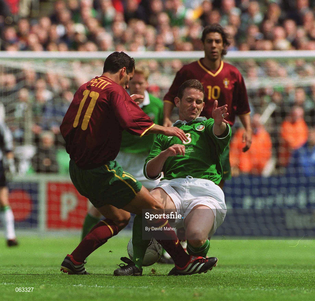 2 June 2001; Armando Petit of Portugal in action against Mark Kinsella of Republic of Ireland during the FIFA World Cup 2002 Group 2 Qualifier match between Republic of Ireland and Portugal at Lansdowne Road in Dublin. Photo by David Maher/Sportsfile