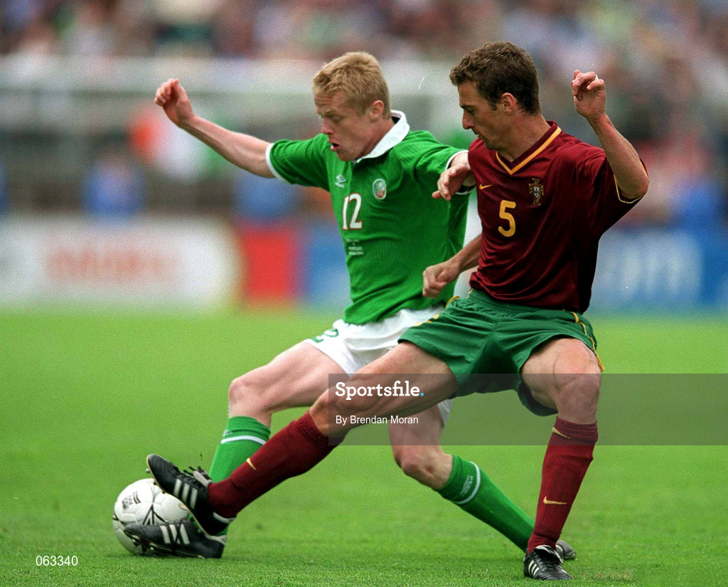 2 June 2001; Carlos Nagauros of Portugal in action against Damien Duff of Republic of Ireland during the FIFA World Cup 2002 Group 2 Qualifier match between Republic of Ireland and Portugal at Lansdowne Road in Dublin. Photo by Brendan Moran/Sportsfile