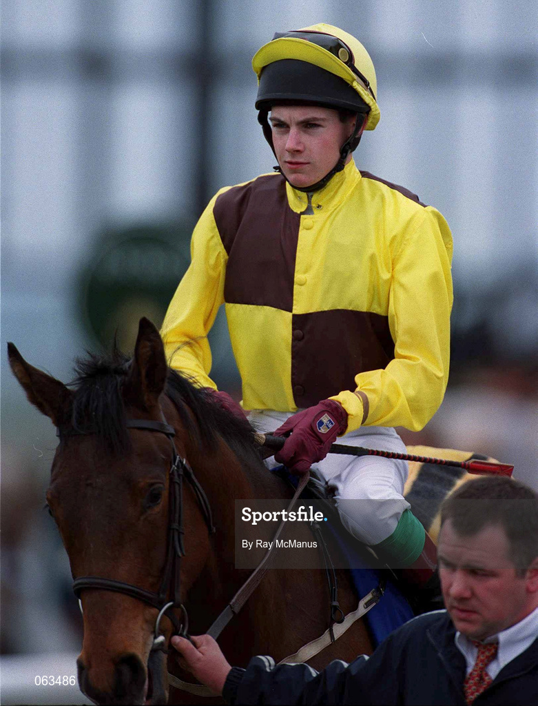 21 April 2001; Jockey Kevin Manning at The Curragh Racecourse in Kildare. Photo by Ray McManus/Sportsfile