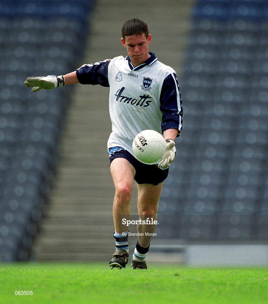 27 May 2001; Stephen Cluxton of Dublin during the Bank of Ireland Leinster Senior Football Championship Quarter-Final match between Dublin and Longford at Croke Park in Dublin. Photo by Brendan Moran/Sportsfile