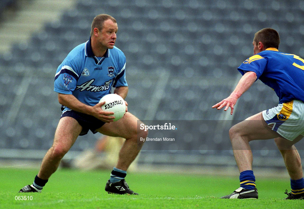 27 May 2001; Vinny Murphy of Dublin during the Bank of Ireland Leinster Senior Football Championship Quarter-Final match between Dublin and Longford at Croke Park in Dublin. Photo by Brendan Moran/Sportsfile