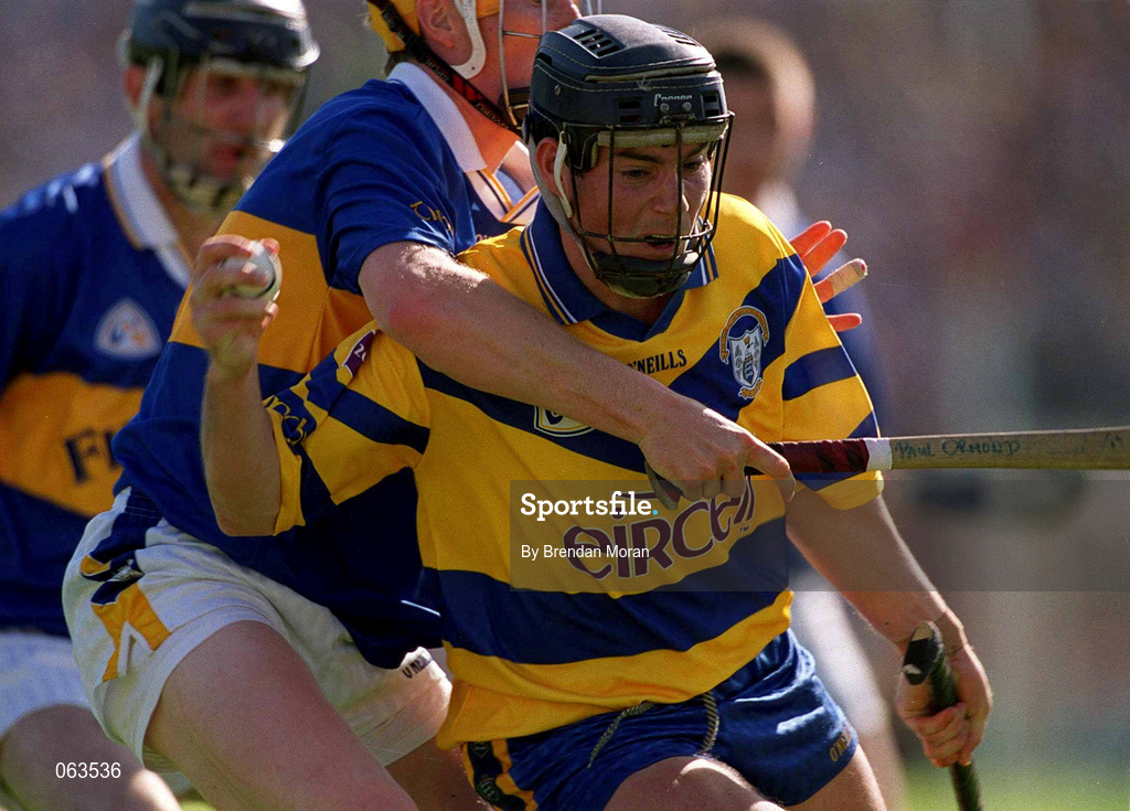 3 June 2001; David Forde of Clare in action against Paul Ormonde of Tipperary during the Guinness Munster Senior Hurling Championship Semi-Final match between Tipperary and Clare at Páirc Uí Chaoimh in Cork. Photo by Brendan Moran/Sportsfile
