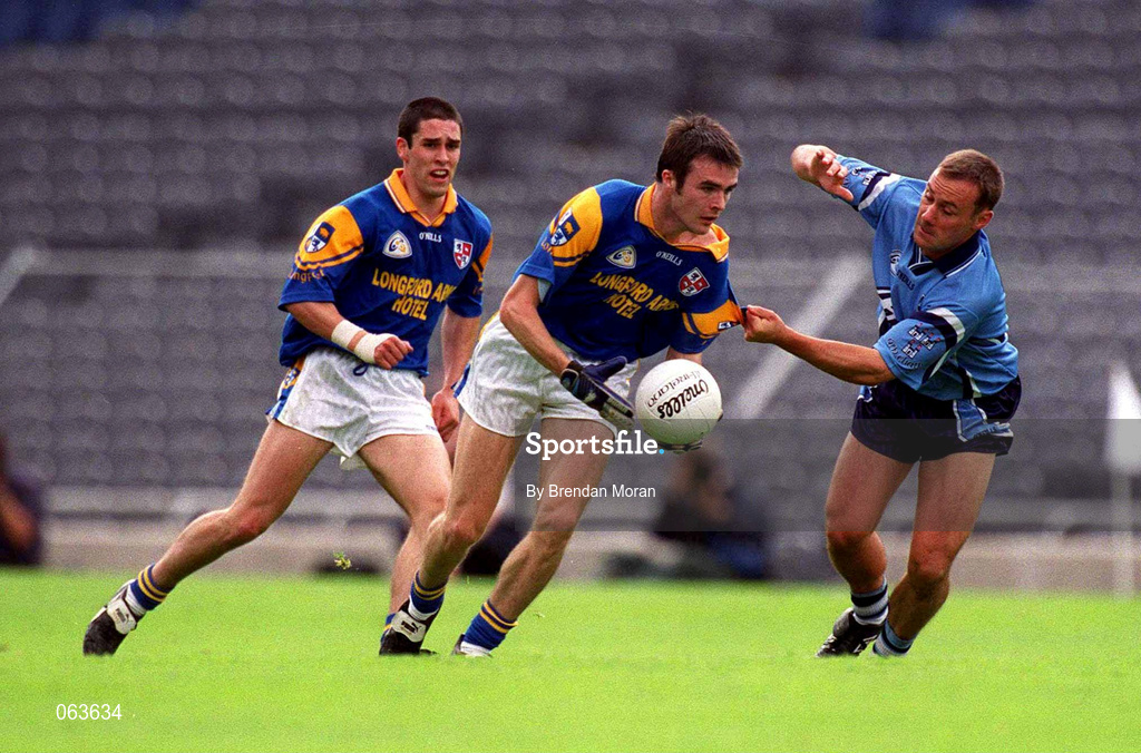 27 May 2001; David Hannify of Longford in action against Paul Curran of Dublin during the Bank of Ireland Leinster Senior Football Championship Quarter-Final match between Dublin and Longford at Croke Park in Dublin. Photo by Brendan Moran/Sportsfile