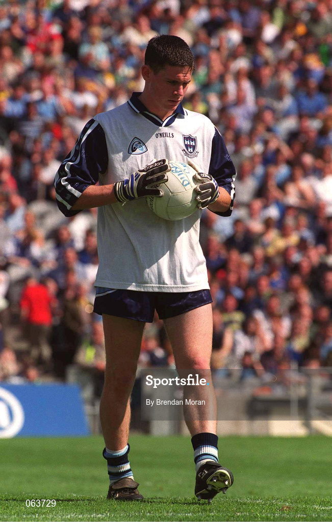 27 May 2001; Stephen Cluxton of Dublin during the Bank of Ireland Leinster Senior Football Championship Quarter-Final match between Dublin and Longford at Croke Park in Dublin. Photo by Brendan Moran/Sportsfile