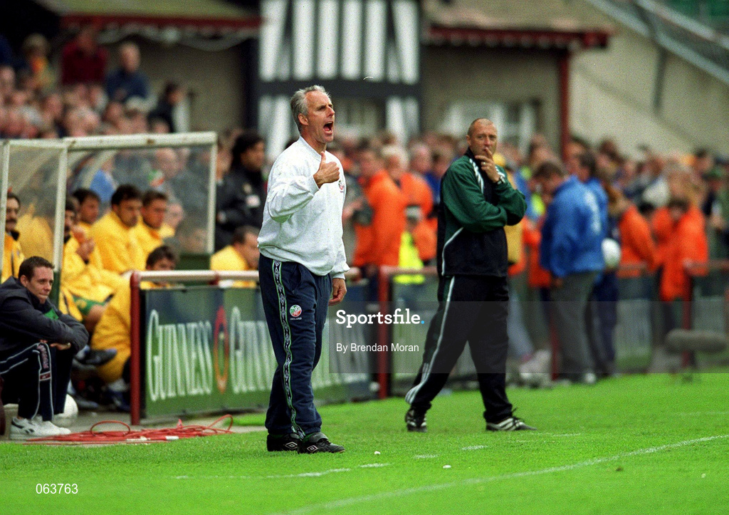 2 June 2001; Republic of Ireland manager Mick McCarthy during the FIFA World Cup 2002 Group 2 Qualifier match between Republic of Ireland and Portugal at Lansdowne Road in Dublin. Photo by Brendan Moran/Sportsfile