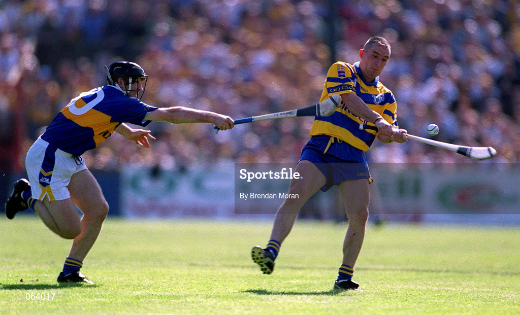3 June 2001; Colin Lynch of Clare in action against Mark O'Leary of Tipperary during the Guinness Munster Senior Hurling Championship Semi-Final match between Tipperary and Clare at Páirc Uí Chaoimh in Cork. Photo by Brendan Moran/Sportsfile