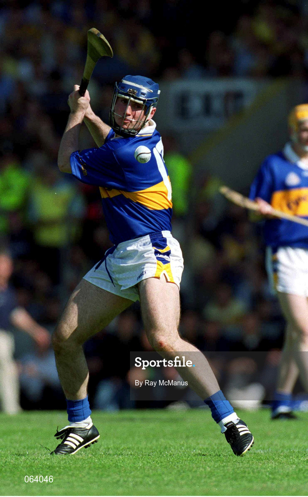 3 June 2001; Eoin Kelly of Tipperary during the Guinness Munster Senior Hurling Championship Semi-Final match between Tipperary and Clare at Páirc Uí Chaoimh in Cork. Photo by Ray McManus/Sportsfile