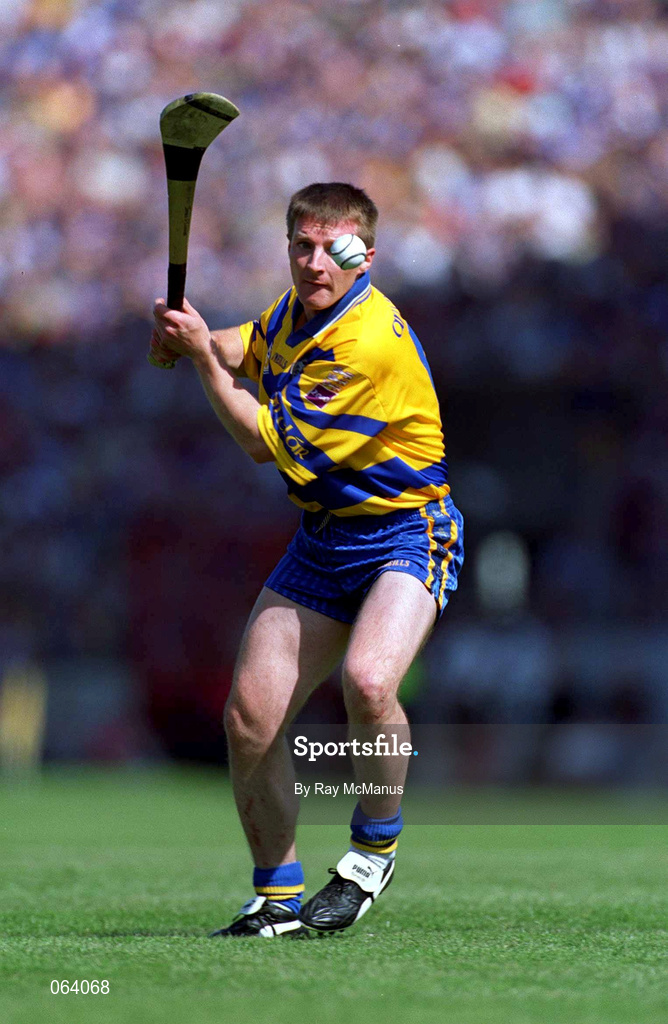 3 June 2001; James O'Connor of Clare during the Guinness Munster Senior Hurling Championship Semi-Final match between Tipperary and Clare at Páirc Uí Chaoimh in Cork. Photo by Ray McManus/Sportsfile