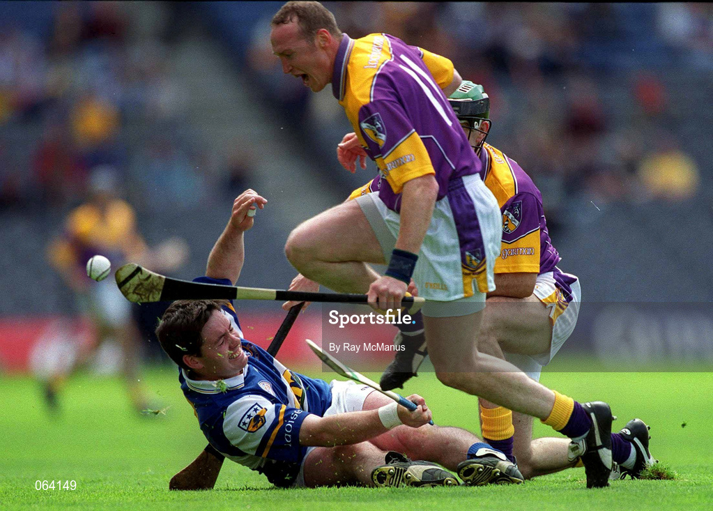 10 June 2001; Larry Murphy of Wexford in action against Darragh Ryan of Laois during the Guinness Leinster Senior Hurling Championship Semi-Final match between Wexford and Laois at Croke Park in Dublin. Photo by Ray McManus/Sportsfile