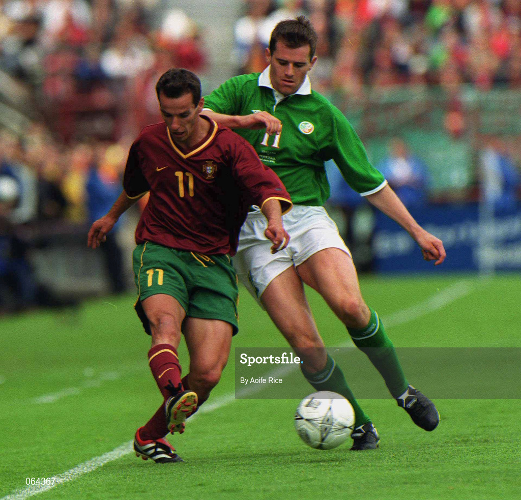2 June 2001; Armando Petit of Portugal in action against Kevin Kilbane of Republic of Ireland during the FIFA World Cup 2002 Group 2 Qualifier match between Republic of Ireland and Portugal at Lansdowne Road in Dublin. Photo by Aoife Rice/Sportsfile