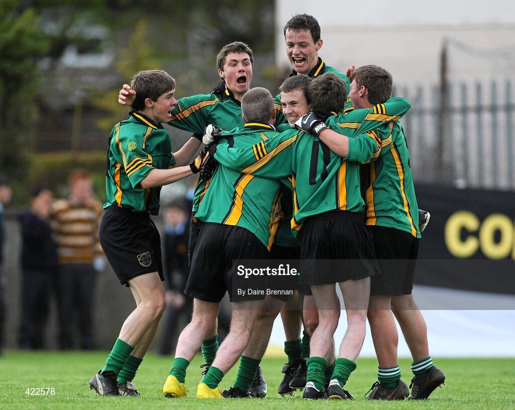 4 May 2010; St Benildus College players celebrate after the game. Dublin School Senior Football A Final, St Benildus College v Colaiste Eoin, O'Toole Park, Crumlin, Dublin. Picture credit: Dàire Brennan / SPORTSFILE