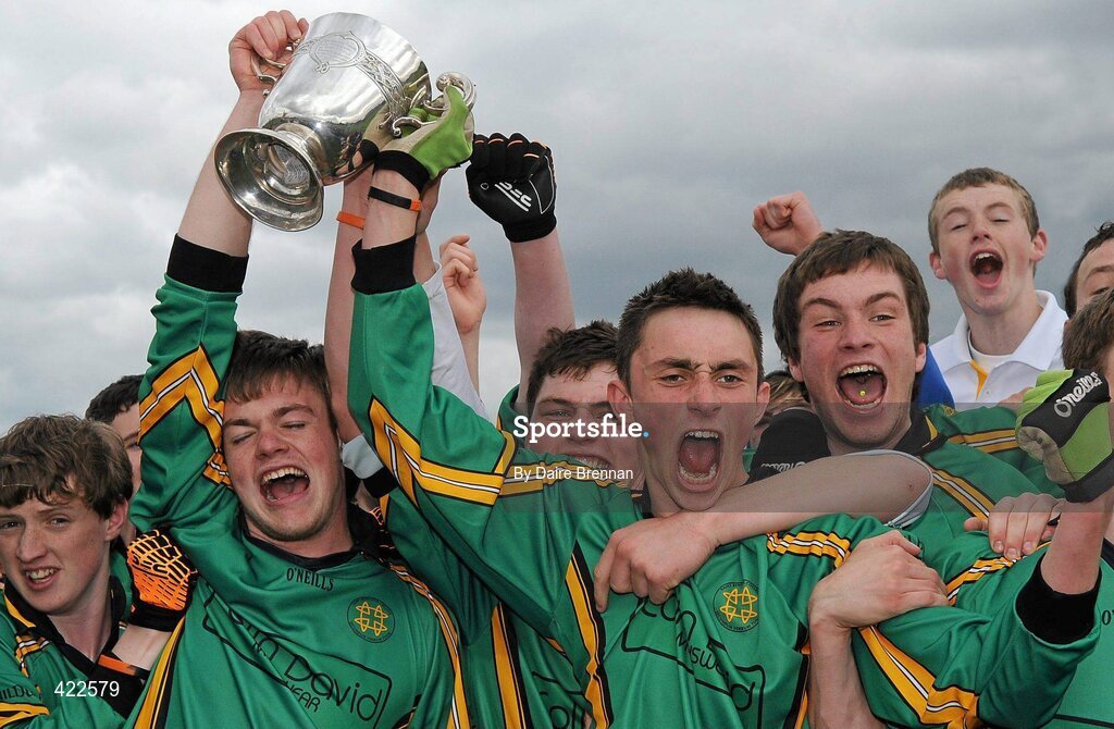 4 May 2010; St Benildus College players celebrate with the cup after the game. Dublin School Senior Football A Final, St Benildus College v Colaiste Eoin, O'Toole Park, Crumlin, Dublin. Picture credit: Dàire Brennan / SPORTSFILE