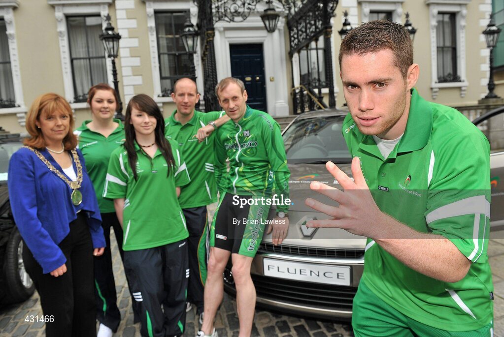 2 June 2010; The Paralympic Council of Ireland today announced Renault Ireland as one of the official sponsors of the 2012 Irish Paralympic team. This historic partnership agreement sees Renualt Ireland becoming the title sponsor of the Team 2012 Training Camps Programme. At the announcement is Double Paralympic Gold Medalist 100m & 200m Beijing 2008, Double World Record Holder at 100m & 200m, Jason Smyth, from Derry, and Emer Costello, Lord Mayor of Dublin, with fellow Beijing Paralympians, from left, Orla Barry, from Cork, athletics, Ellen Keane, from Dublin, swimming, Aidan Brennan, Captain Irish Paralympic 7-a-side football team, from Dublin, and Michael Delaney, from Dublin, cycling. Mansion House, Dawson Street, Dublin. Picture credit: Brian Lawless / SPORTSFILE