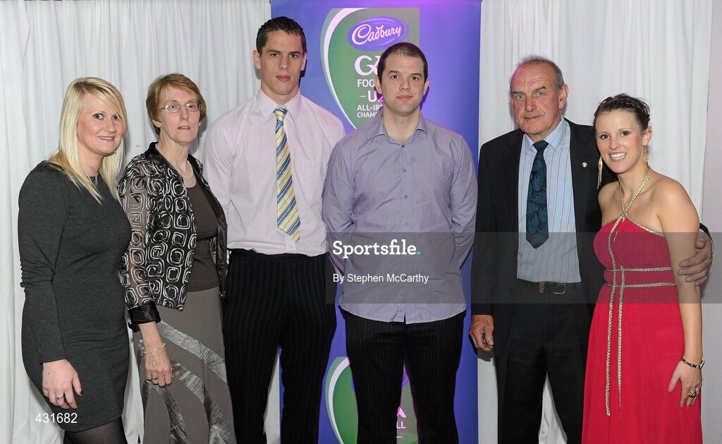 2 June 2010; Carlow footballer Brendan Murphy, third, from left, who was short listed for the 2010 Cadbury Hero of the Future Award, with, from left, Nicola Kirton, Shiela, Stephen, Liam and Elaine Murphy. Brendan was one of 14 short listed players who excelled throughout the 2010 Cadbury GAA U21 Football Championship. The 2010 Cadbury Hero of the Future Award was won by Rory O’Carroll, from Dublin. All nominees can be seen on www.cadburygaau21.com Past winners, Colm O’Neill and Fintan Goold from Cork, Killian Young from Kerry and Keith Higgins from Mayo have gone on to represent their Counties at Senior level. Cadbury Under 21 Hero of the Future Awards, Croke Park, Dublin. Picture credit: Stephen McCarthy / SPORTSFILE