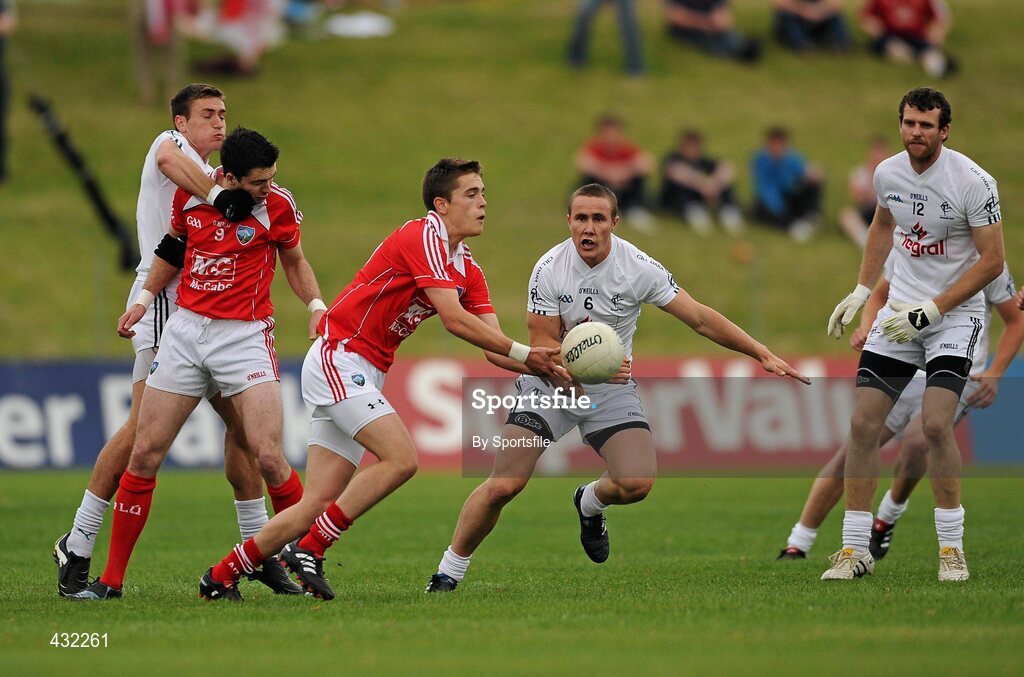5 June 2010; Andy McDonnell, Louth, in action against Brian Flanagan, Kildare. Leinster GAA Football Senior Championship Quarter-Final, Louth v Kildare, Pairc Tailteann, Navan, Co. Meath. Photo by Sportsfile