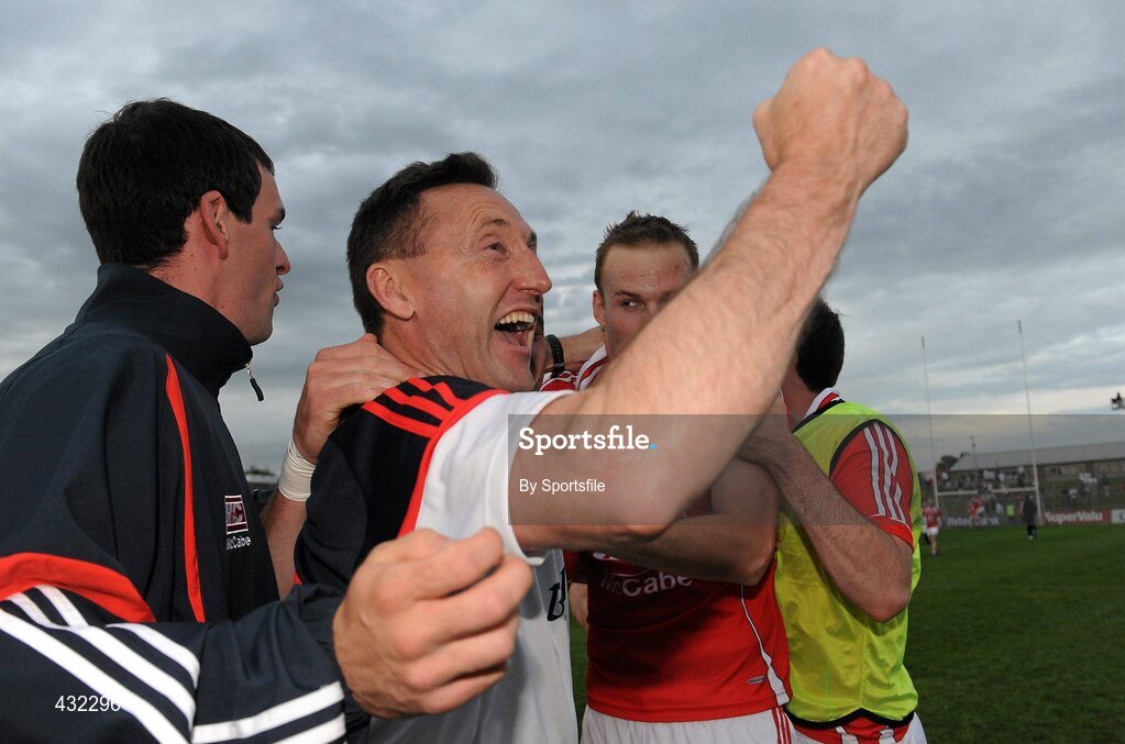 5 June 2010; Louth manager Peter Fitzpatrick celebrates at the end of the game. Leinster GAA Football Senior Championship Quarter-Final, Louth v Kildare, Pairc Tailteann, Navan, Co. Meath. Photo by Sportsfile