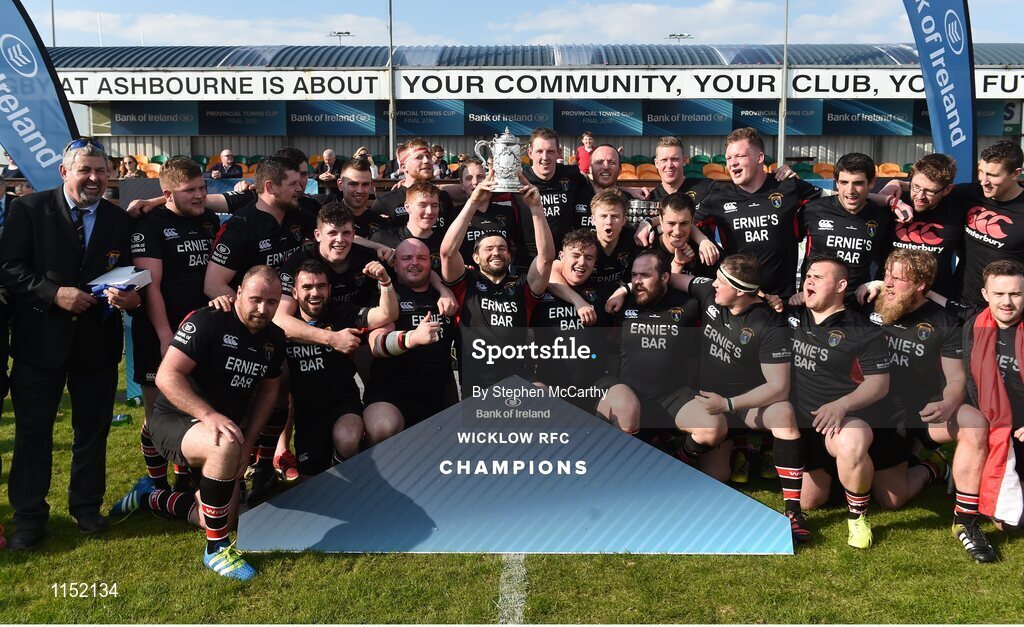 8 May 2016; Wicklow players celebrate their Bank of Ireland Provincial Towns Cup victory. Bank of Ireland Provincial Towns Cup, Final, Enniscorthy RFC v Wicklow RFC. Ashbourne RFC, Ashbourne, Co. Meath. Picture credit: Stephen McCarthy / SPORTSFILE