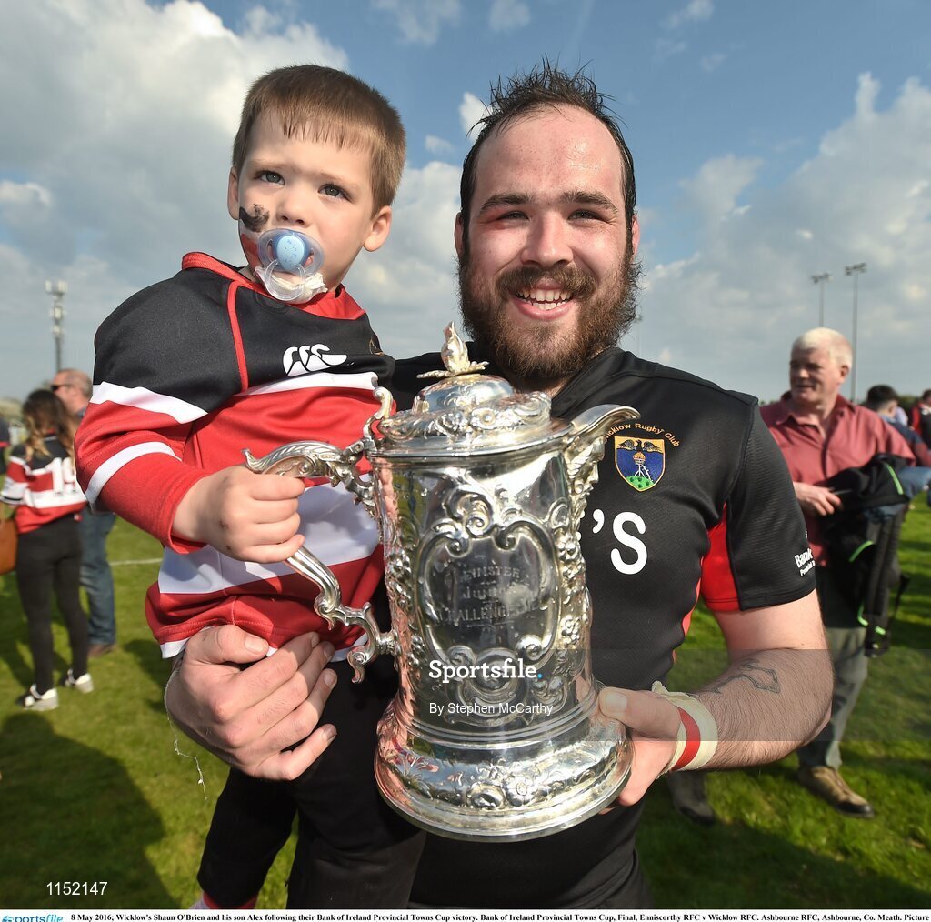 8 May 2016; Wicklow's Shaun O'Brien and his son Alex following their Bank of Ireland Provincial Towns Cup victory. Bank of Ireland Provincial Towns Cup, Final, Enniscorthy RFC v Wicklow RFC. Ashbourne RFC, Ashbourne, Co. Meath. Picture credit: Stephen McCarthy / SPORTSFILE