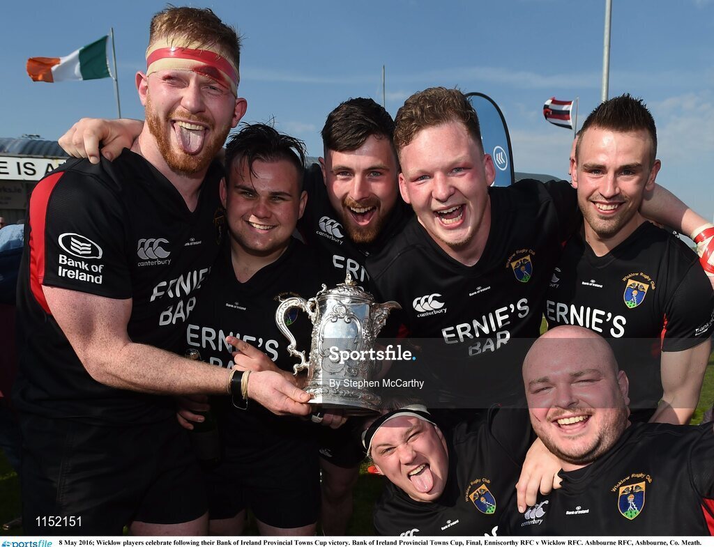 8 May 2016; Wicklow players celebrate following their Bank of Ireland Provincial Towns Cup victory. Bank of Ireland Provincial Towns Cup, Final, Enniscorthy RFC v Wicklow RFC. Ashbourne RFC, Ashbourne, Co. Meath. Picture credit: Stephen McCarthy / SPORTSFILE