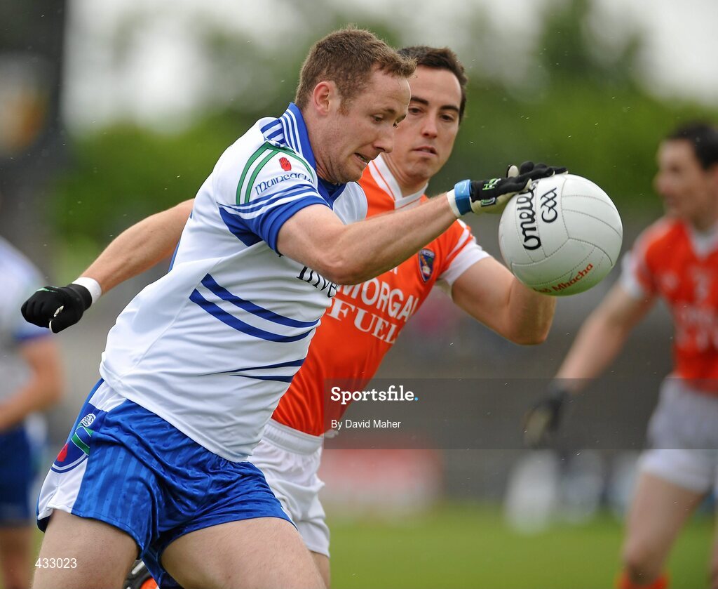 6 June 2010; Vincent Corey, Monaghan, in action against Aaron Kernan, Armagh. Ulster GAA Football Senior Championship Quarter-Final, Monaghan v Armagh, Casement Park, Belfast, Co. Antrim. Picture credit: David Maher / SPORTSFILE