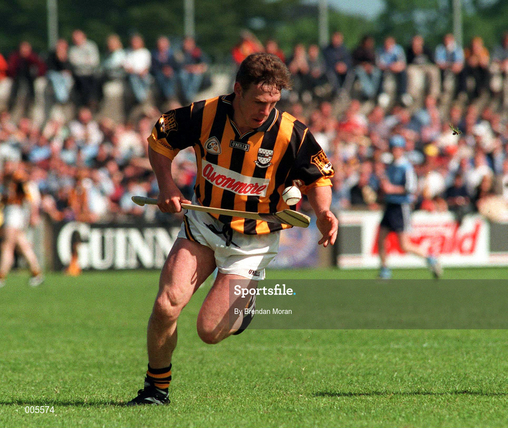31 May 1998; Charlie Carter of Kilkenny during the Leinster GAA Hurling Senior Championship Quarter-Final match between Dublin and Kilkenny at Parnell Park in Dublin. Photo by Brendan Moran/Sportsfile